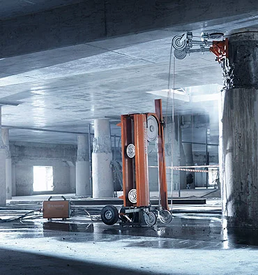 Concrete cutting equipment