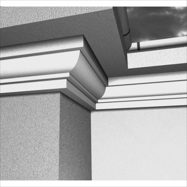 Detail střešní římsy s okapem na rohu fasády domu.